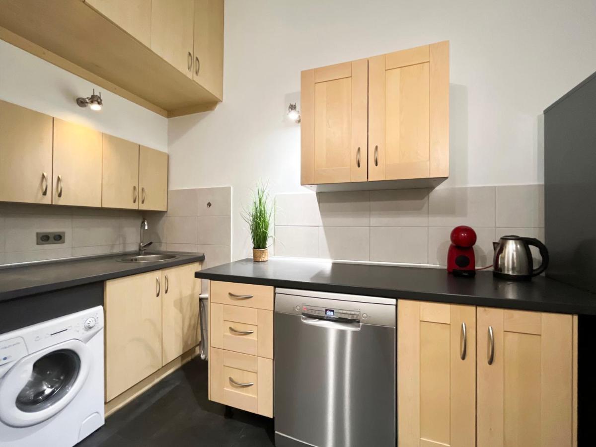 Heart Of Wroclaw - Spacious 3Rooms 75M2 As Home Apartamenty R243 Exteriör bild